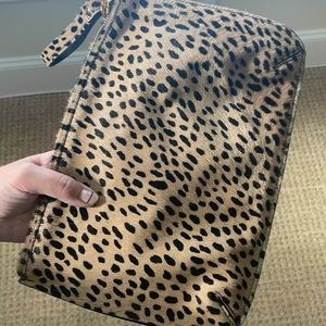 Gorgeous brand new leopard print clutch purse!
